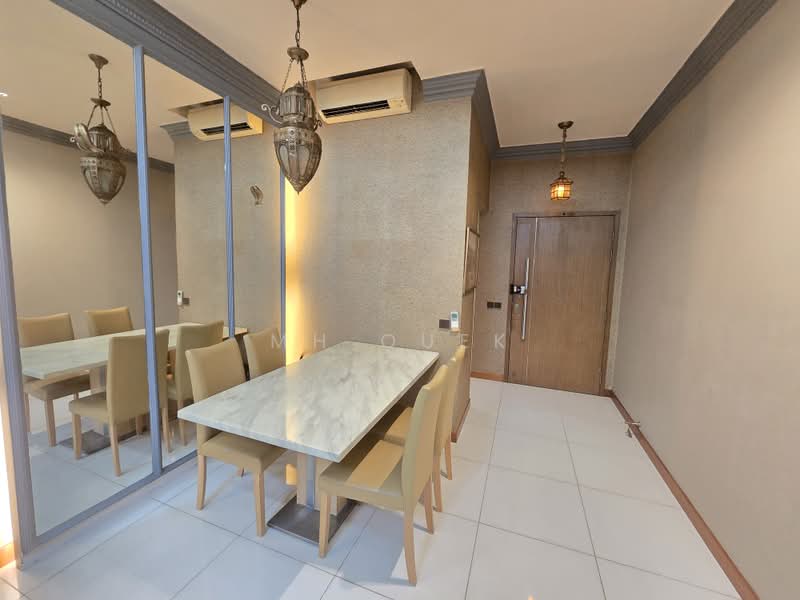 Waterfront Waves, 768 Bedok Reservoir Road, 2 Bedrooms, 980 sqft, Condominium For Sale, by MH Quek, 500170531 - Dining Room - PropertyGuru.com.sg