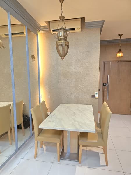 Waterfront Waves, 768 Bedok Reservoir Road, 2 Bedrooms, 980 sqft, Condominium For Sale, by MH Quek, 500170531 - Dining Room - PropertyGuru.com.sg