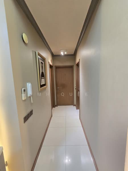 Waterfront Waves, 768 Bedok Reservoir Road, 2 Bedrooms, 980 sqft, Condominium For Sale, by MH Quek, 500170531 - Corridor - PropertyGuru.com.sg