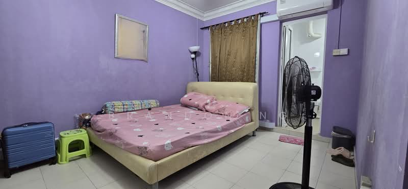 915 Jurong West Street 91, 915 Jurong West Street 91, 2 Bedrooms, 786 sqft, HDB Flat For Sale, by Brandon Ng, 500170532 - Bedroom - PropertyGuru.com.sg