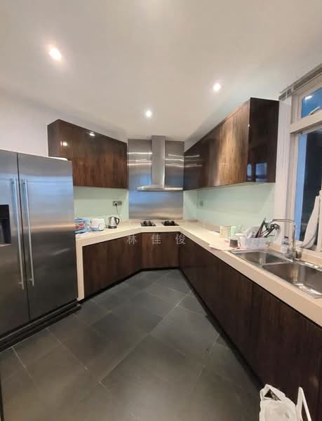 D'Grove Villas, 8A Orange Grove Road, 5 Bedrooms, 5,221 sqft, Condominium For Rent, by Andy Lim 林佳俊, 500170550 - Kitchen - PropertyGuru.com.sg