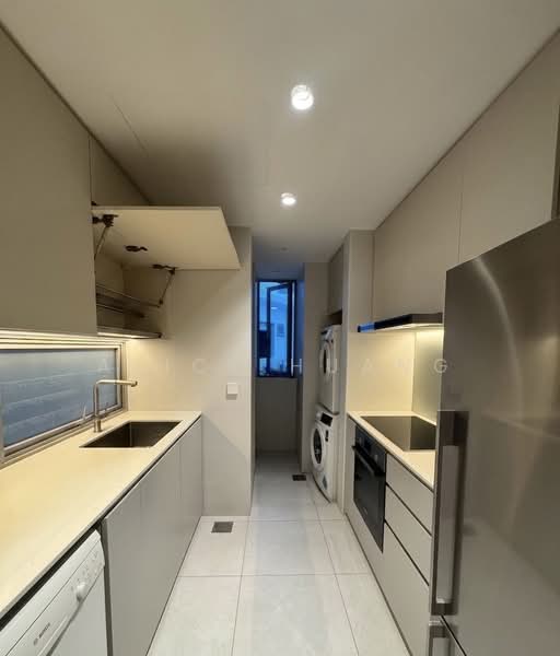 Parc Seabreeze, 532 Joo Chiat Road, 3 Bedrooms, 2,562 sqft, Condominium For Sale, by Alice Huang, 500170552 - Enclosed Kitchen - PropertyGuru.com.sg