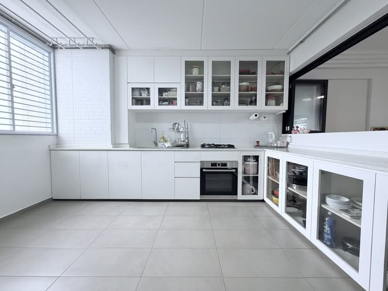 112 Simei Street 1, 112 Simei Street 1, 3 Bedrooms, 1,324 sqft, HDB Flat For Sale, by Arthur Loo, 500170554 - Kitchen - PropertyGuru.com.sg