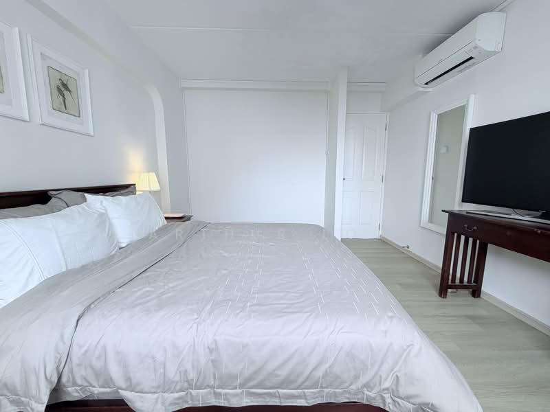 112 Simei Street 1, 112 Simei Street 1, 3 Bedrooms, 1,324 sqft, HDB Flat For Sale, by Arthur Loo, 500170554 - Bedroom - PropertyGuru.com.sg
