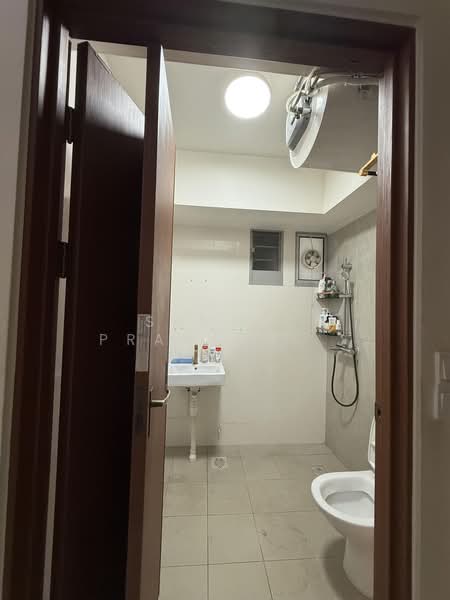 613A Tampines North Drive 1, 613A Tampines North Drive 1, 3 Bedrooms, 1,001 sqft, HDB Flat For Sale, by Samuel Prakash S/O Joseph Asirvatham, 500170557 - Bathroom - PropertyGuru.com.sg