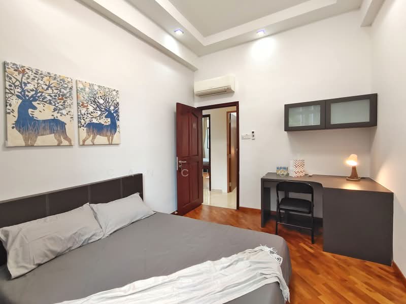 Tanglin Regency, 383 Tanglin Road, Room Rental, 150 sqft, Condominium For Rent, by Can Cheong, 500170562 - Premium Room3 - PropertyGuru.com.sg