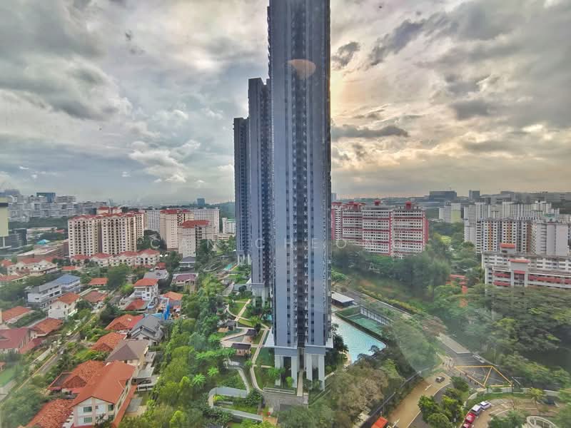 Queens, 16 Stirling Road, Room Rental, 250 sqft, Condominium For Rent, by Can Cheong, 500170564 - Exterior - PropertyGuru.com.sg