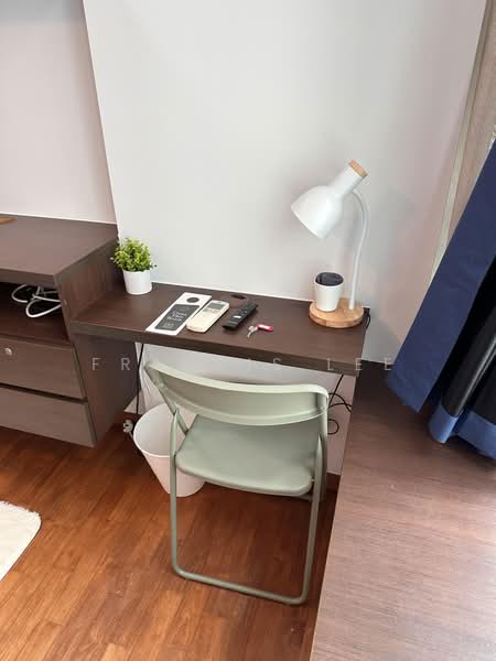 The Lakeshore, 31 Jurong West Street 41, Room Rental, 120 sqft, Condominium For Rent, by Francis Lee, 500170565 - Study - PropertyGuru.com.sg
