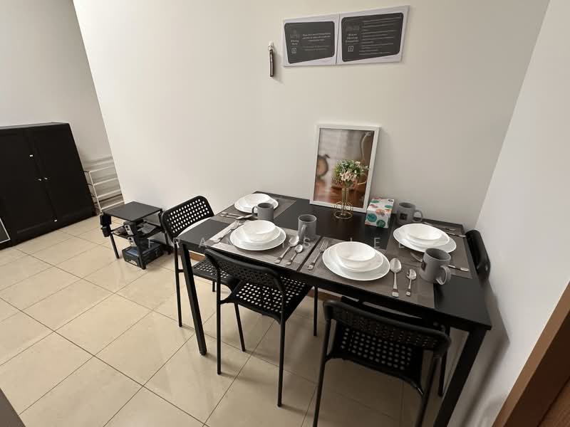 The Lakeshore, 31 Jurong West Street 41, Room Rental, 120 sqft, Condominium For Rent, by Francis Lee, 500170565 - Dining Room - PropertyGuru.com.sg