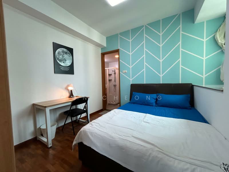 Queens, 12 Stirling Road, Room Rental, 150 sqft, Condominium For Rent, by Can Cheong, 500170566 - Bedroom - PropertyGuru.com.sg