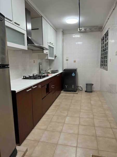 174B Edgedale Plains, 174B Edgedale Plains, 3 Bedrooms, 1,184 sqft, HDB Flat For Rent, by Eric Yeo, 500170576 - Kitchen - PropertyGuru.com.sg