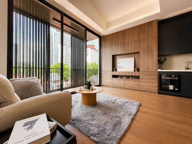 10 Evelyn, 10 Evelyn Road, 1 Bedroom, 721 sqft, Condominium For Sale, by Izmir Shah, 500170613 - Living Room - PropertyGuru.com.sg