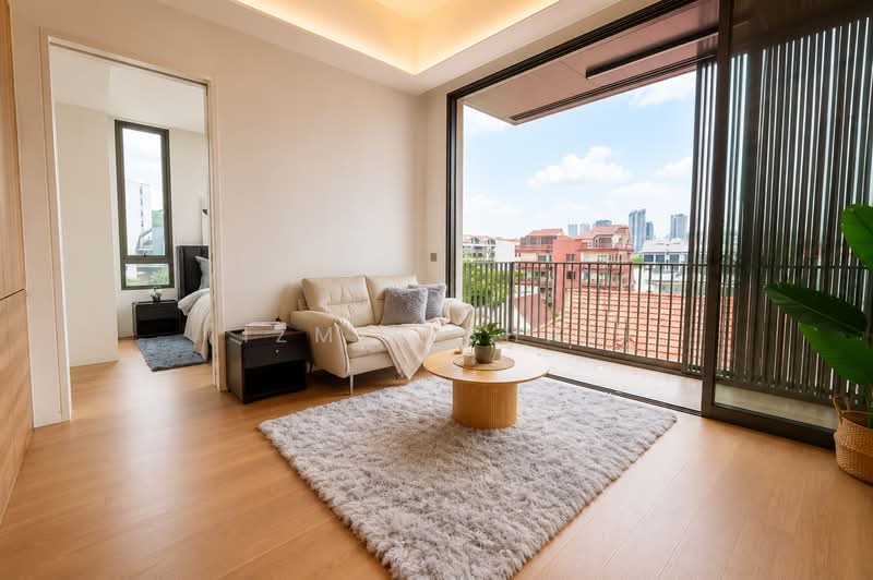 10 Evelyn, 10 Evelyn Road, 1 Bedroom, 721 sqft, Condominium For Sale, by Izmir Shah, 500170613 - Living Room - PropertyGuru.com.sg