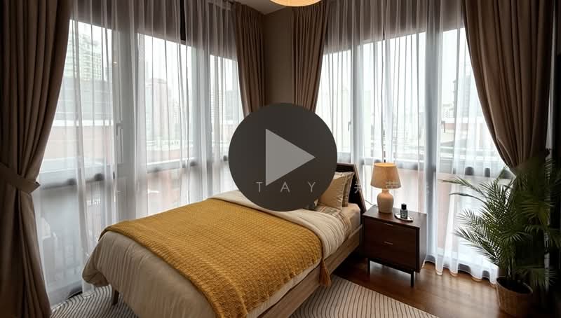 Grange 1866, 74 Grange Rd, 1 Bedroom, 527 sqft, Condominium For Sale, by Linus Tay 郑荣光, 500170615 - Bedroom - PropertyGuru.com.sg