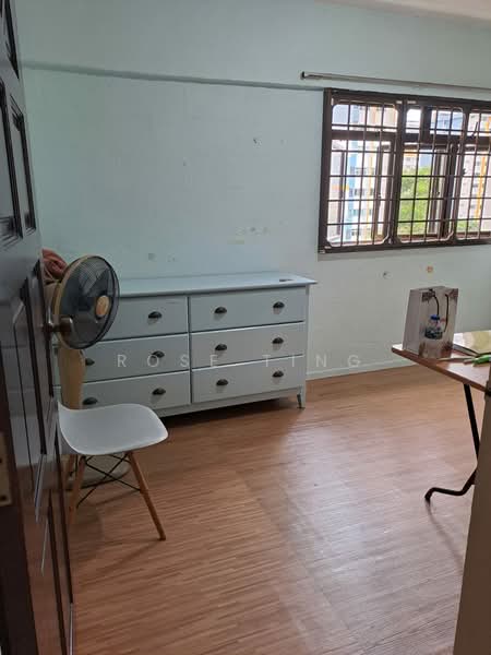 320 Ang Mo Kio Avenue 1, 320 Ang Mo Kio Avenue 1, Room Rental, 140 sqft, HDB Flat For Rent, by Rose Ting, 500170618 - Bedroom - PropertyGuru.com.sg