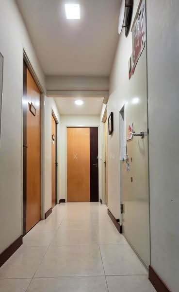 456 Segar Road, 456 Segar Road, 3 Bedrooms, 1,001 sqft, HDB Flat For Sale, by Max Ang, 500170619 - Corridor - PropertyGuru.com.sg