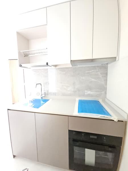 The Botany at Dairy Farm, 3 Dairy Farm Walk, 2 Bedrooms, 603 sqft, Condominium For Sale, by Joanne Ng, 500170632 - Kitchen - PropertyGuru.com.sg