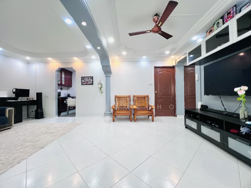 607 Woodlands Ring Road, 607 Woodlands Ring Road, 3 Bedrooms, 1,087 sqft, HDB Flat For Sale, by Bernice Ho, 500170647 - Living Room - PropertyGuru.com.sg