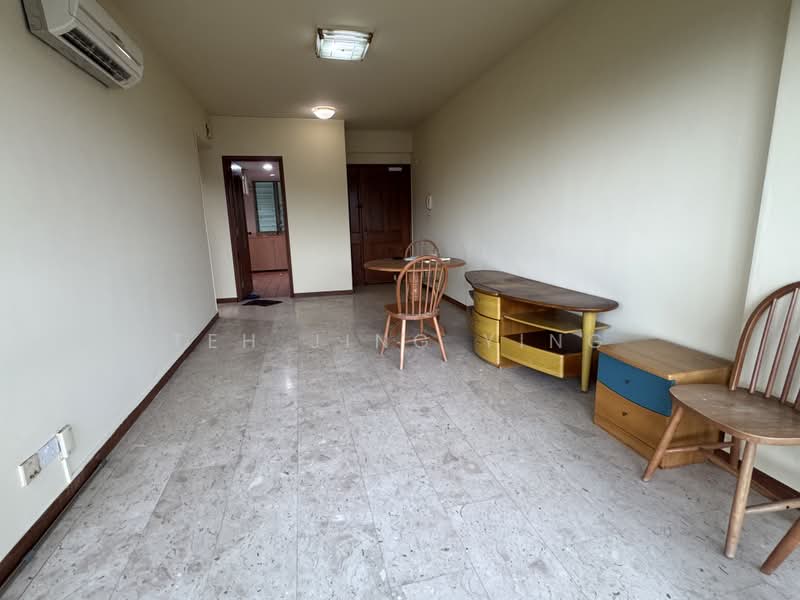 Hougang Green, 5 Buangkok Green, 2 Bedrooms, 764 sqft, Apartment For Rent, by Teh Jing Ying, 500170650 - Living Room - PropertyGuru.com.sg