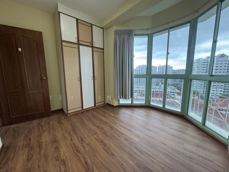 Hougang Green, 5 Buangkok Green, 2 Bedrooms, 764 sqft, Apartment For Rent, by Teh Jing Ying, 500170650 - Bedroom - PropertyGuru.com.sg