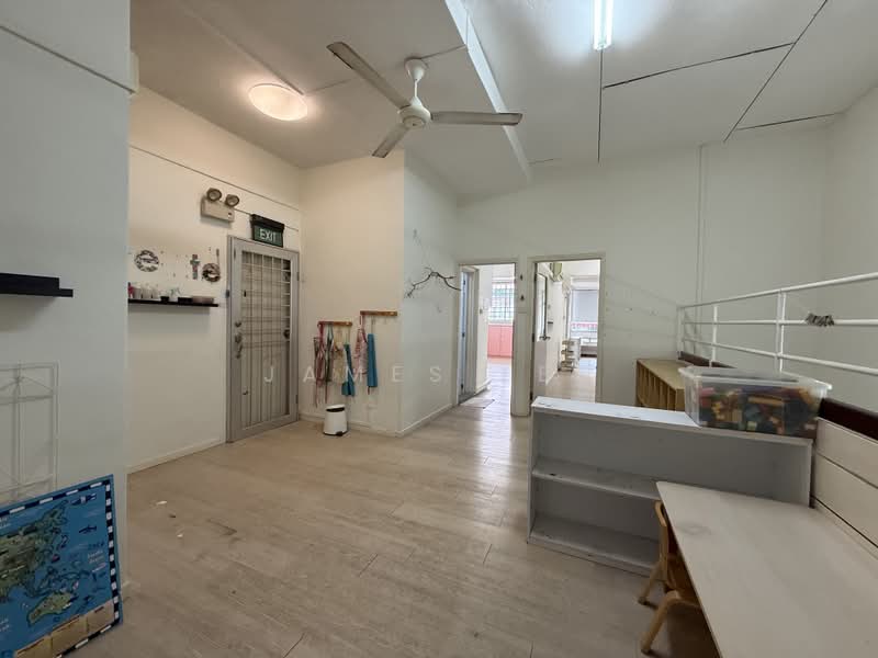Lengkong Dua, Lengkong Dua, 5 Bedrooms, 4,500 sqft, Semi-Detached House For Sale, by James Lee, 500170659 - Interior - PropertyGuru.com.sg