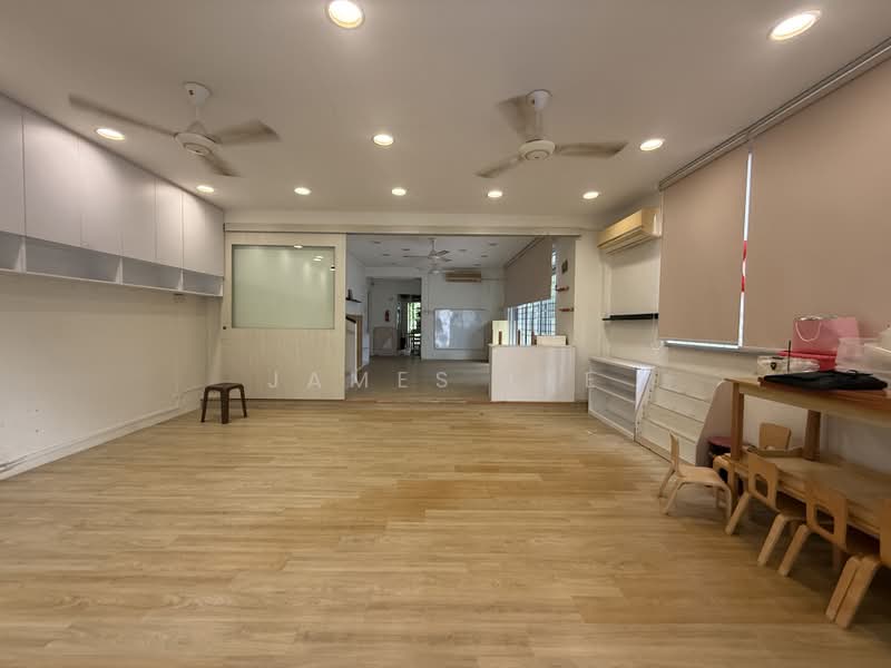 Lengkong Dua, Lengkong Dua, 5 Bedrooms, 4,500 sqft, Semi-Detached House For Sale, by James Lee, 500170659 - Interior - PropertyGuru.com.sg