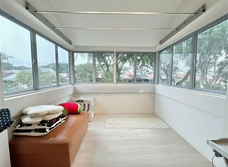 122 Hougang Avenue 1, 122 Hougang Avenue 1, 3 Bedrooms, 1,474 sqft, HDB Flat For Sale, by Elizabeth Chua, 500170661 - Balcony - PropertyGuru.com.sg