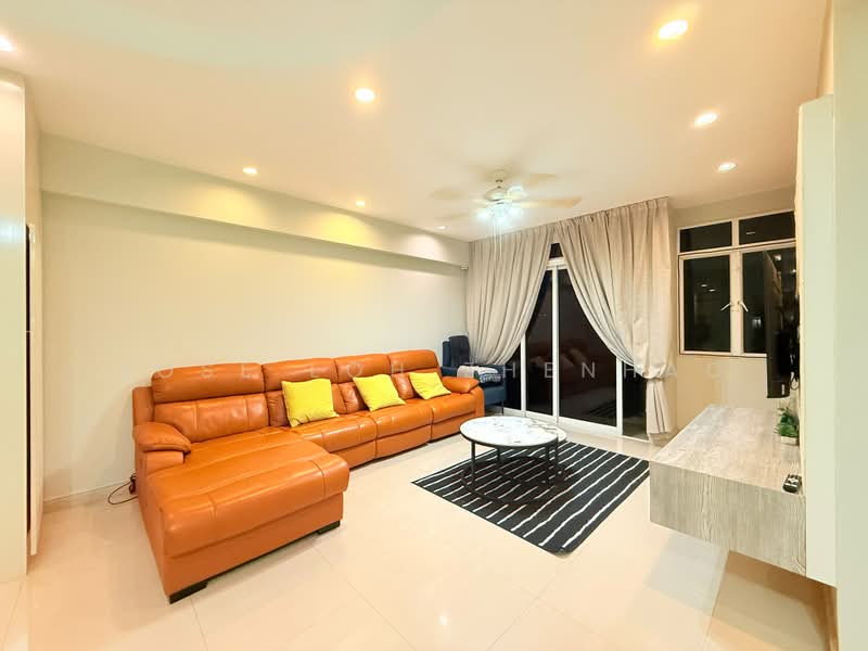 Bishan Park Condo, 20 Sin Ming Walk, 4 Bedrooms, 1,507 sqft, Condominium For Sale, by Jose Loh Zhenhao, 500170662 - Living Room - PropertyGuru.com.sg