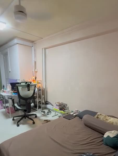 627 Ang Mo Kio Avenue 9, 627 Ang Mo Kio Avenue 9, Room Rental, 200 sqft, HDB Flat For Rent, by Lim Jing Tuan (Benedict), 500170663 - Bedroom - PropertyGuru.com.sg