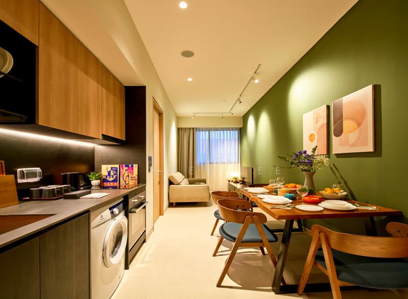 Serviced Apartment For Short-Term Stay, , 3 Bedrooms, 920 sqft, Apartment For Rent, by Jensen Lee, 500170677 - Kitchen - PropertyGuru.com.sg