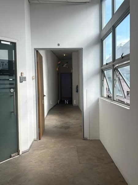 Advance Building, 19 Burn Road, 850 sqft, Light Industrial (B1) For Rent, by Adeline Gan, 500170697 - Corridor - CommercialGuru.com.sg