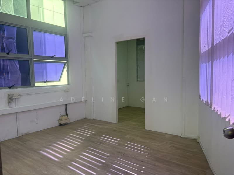 Advance Building, 19 Burn Road, 850 sqft, Light Industrial (B1) For Rent, by Adeline Gan, 500170697 - Interior - CommercialGuru.com.sg