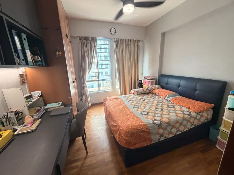 Northoaks, 32 Woodlands Crescent, 3 Bedrooms, 1,292 sqft, Condominium For Sale, by Tony Kwek, 500170707 - Bedroom - PropertyGuru.com.sg