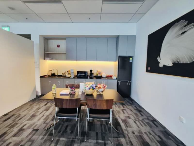 Guoco Midtown, 124 Beach Road, 2,486 sqft, Office For Rent, by Preston Tan, 500170731 - Kitchen - CommercialGuru.com.sg