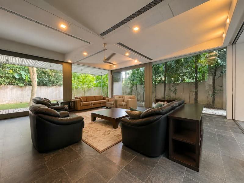 EXCLUSIVE NEW LISTING! LOW$$! GOOD DEAL! DETACHED @ BERRIMA /TREVOSE! ☎️9623.4620, , 5 Bedrooms, 6,000 sqft, Detached House For Sale, by Shirley Ting, 500170743 - Living Room - PropertyGuru.com.sg