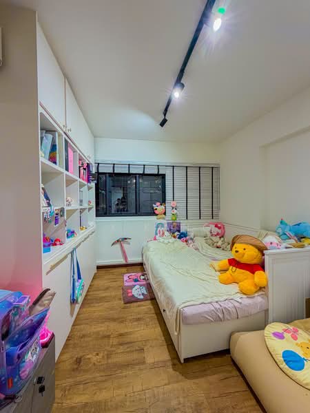 414 Commonwealth Avenue West, 414 Commonwealth Avenue West, 3 Bedrooms, 1,345 sqft, HDB Flat For Sale, by JX Kang, 500170759 - Bedroom - PropertyGuru.com.sg