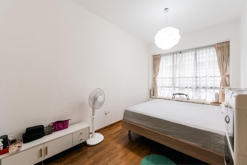Residences Botanique, 32 Yio Chu Kang Road, 2 Bedrooms, 863 sqft, Condominium For Sale, by Julia Bensily, 500170765 - PropertyGuru.com.sg