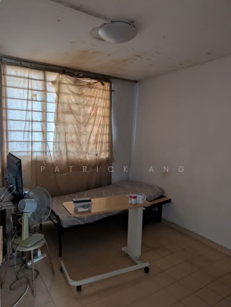 327 Serangoon Avenue 3, 327 Serangoon Avenue 3, Room Rental, 150 sqft, HDB Flat For Rent, by Patrick Ang, 500170802 - Bedroom - PropertyGuru.com.sg