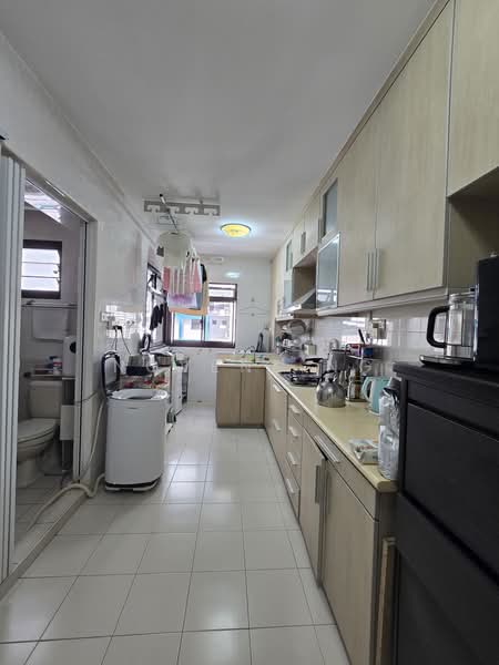 691A Choa Chu Kang Crescent, 691A Choa Chu Kang Crescent, 3 Bedrooms, 969 sqft, HDB Flat For Sale, by Novene Ng, 500170827 - Kitchen - PropertyGuru.com.sg