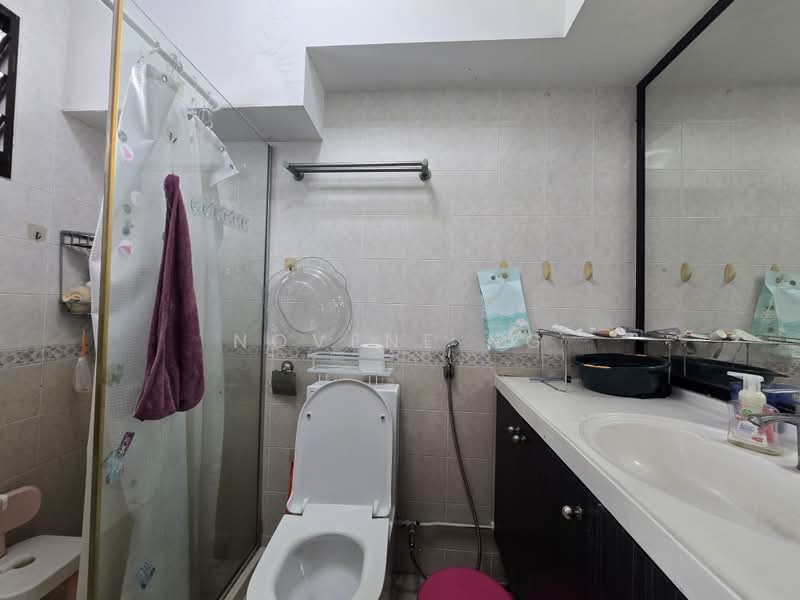 691A Choa Chu Kang Crescent, 691A Choa Chu Kang Crescent, 3 Bedrooms, 969 sqft, HDB Flat For Sale, by Novene Ng, 500170827 - Bathroom - PropertyGuru.com.sg