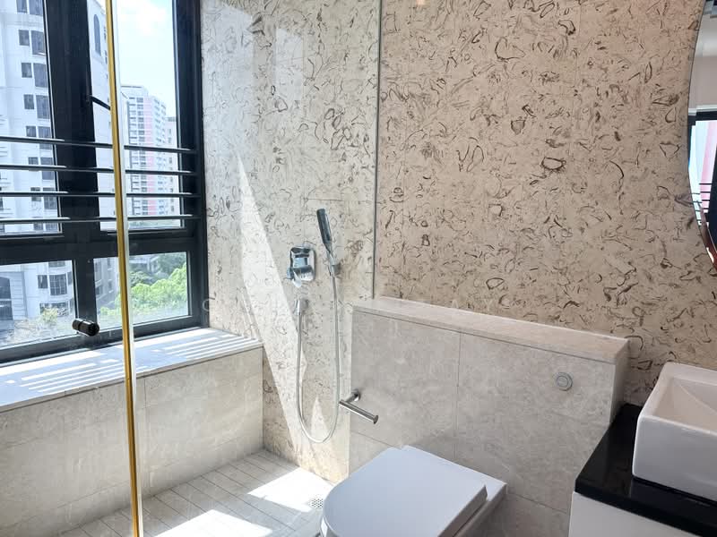 368 Thomson, 368 Thomson Road, 3 Bedrooms, 1,302 sqft, Condominium For Rent, by Celine Tay, 500170828 - Bathroom - PropertyGuru.com.sg