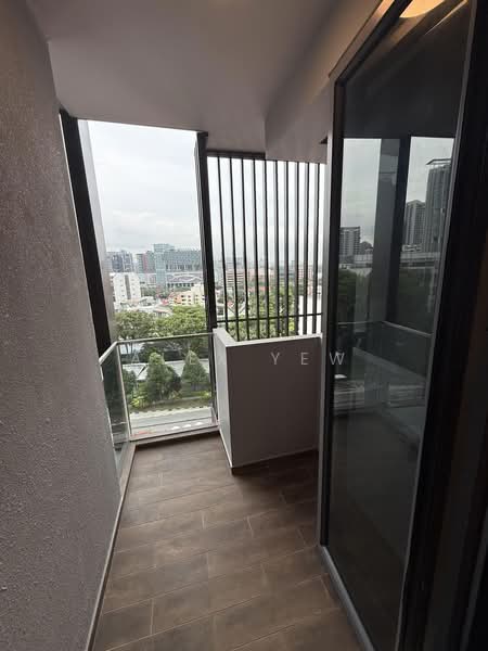 Hill House, 10A-11 Institution Hill, 10B, 1 Bedroom, 431 sqft, Condominium For Rent, by Alex Yew, 500170856 - Balcony - PropertyGuru.com.sg
