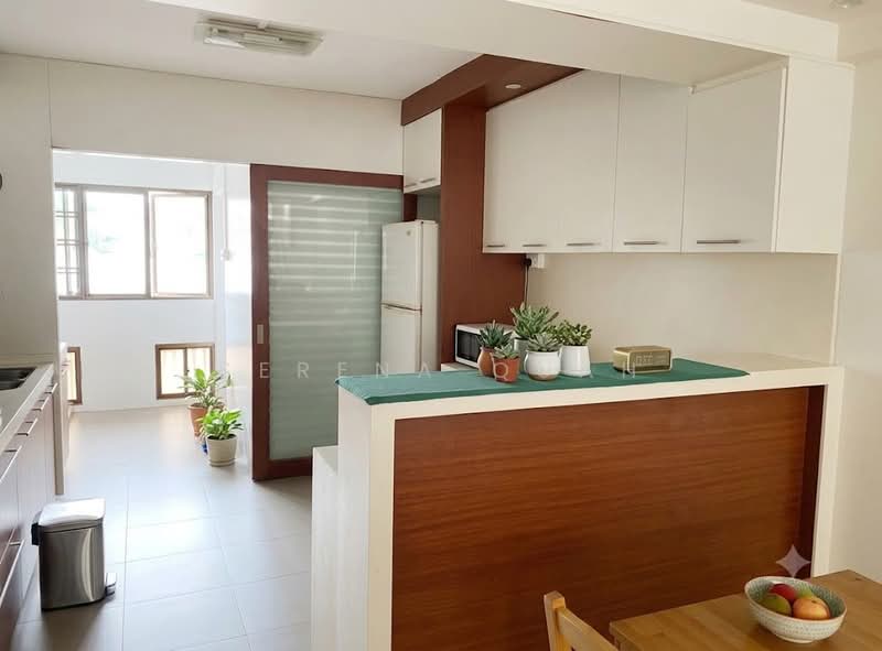 626 Bukit Batok Central, 626 Bukit Batok Central, 3 Bedrooms, 1,269 sqft, HDB Flat For Rent, by Serena Quah, 500170860 - Kitchen - PropertyGuru.com.sg