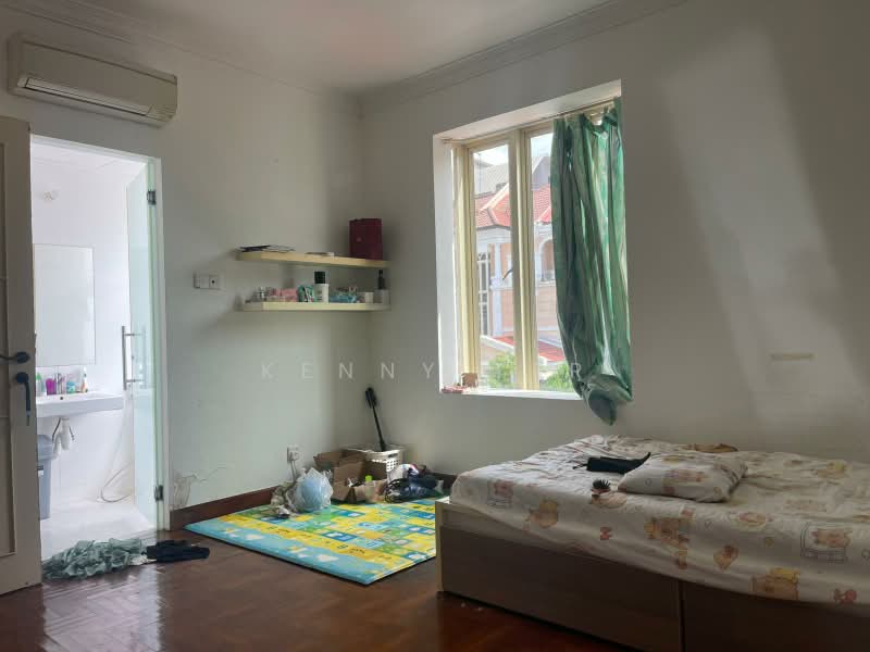 Park Villas, Park Villas Rise, 4 Bedrooms, 3,360 sqft, Terraced House For Sale, by Kenny Ter, 500170862 - Bedroom - PropertyGuru.com.sg