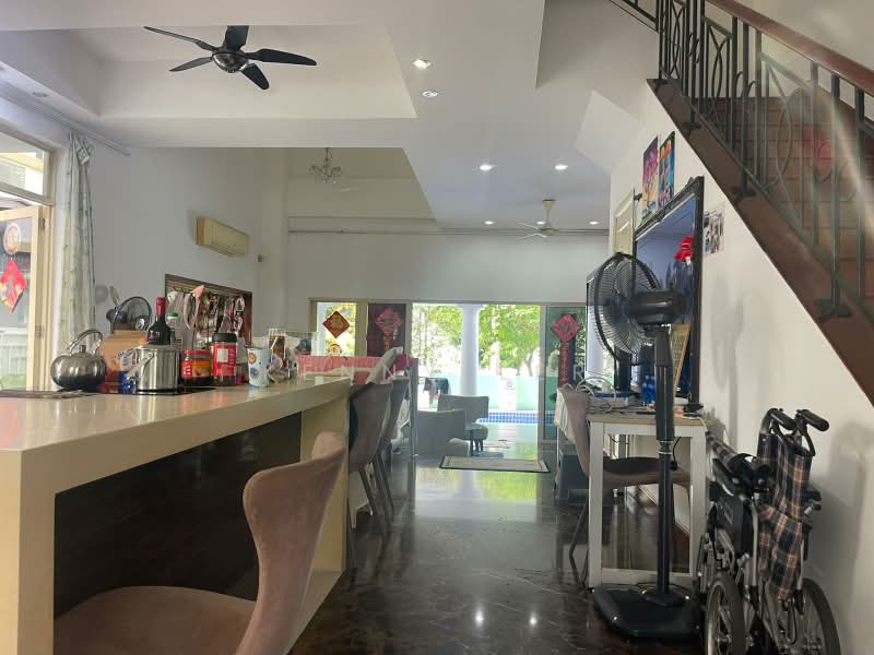 Park Villas, Park Villas Rise, 4 Bedrooms, 3,360 sqft, Terraced House For Sale, by Kenny Ter, 500170862 - Living Room - PropertyGuru.com.sg
