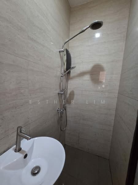 35A Lorong 11 Geylang, , 120 sqft, Shop / Shophouse For Rent, by Esther Lim, 500170866 - Bathroom - CommercialGuru.com.sg