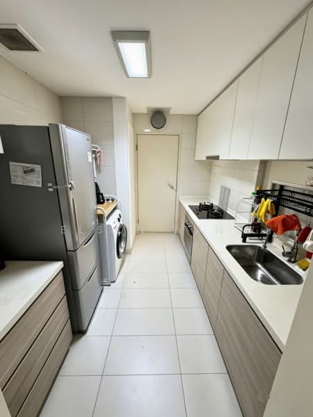 Austville Residences, 13 Sengkang East Avenue, 2 Bedrooms, 807 sqft, Executive Condominium For Rent, by Elson Wang, 500170871 - Kitchen - PropertyGuru.com.sg