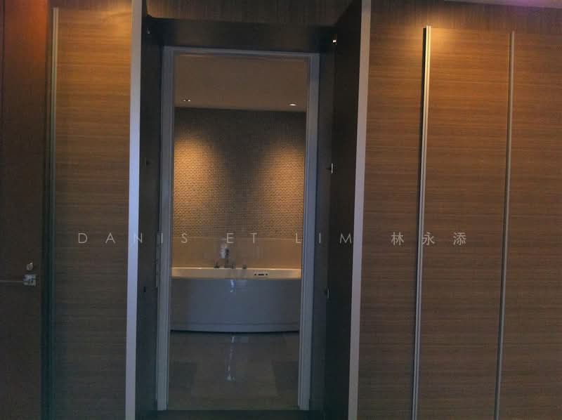 Ocean Drive, Ocean Drive, 6 Bedrooms, 9,680 sqft, Bungalow House For Sale, by Danis ET Lim 林永添, 500170876 - Bathroom - PropertyGuru.com.sg