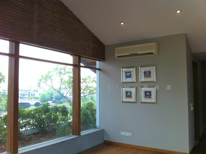 Ocean Drive, Ocean Drive, 6 Bedrooms, 9,680 sqft, Bungalow House For Sale, by Danis ET Lim 林永添, 500170876 - Living Room - PropertyGuru.com.sg