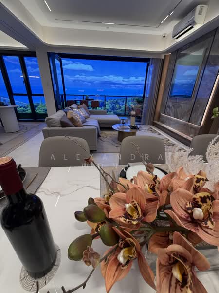 Vela Bay, 1 Bayshore Walk, 4 Bedrooms, 1,582 sqft, Condominium For Sale, by Alexandra Wong, 500170879 - Living Room - PropertyGuru.com.sg